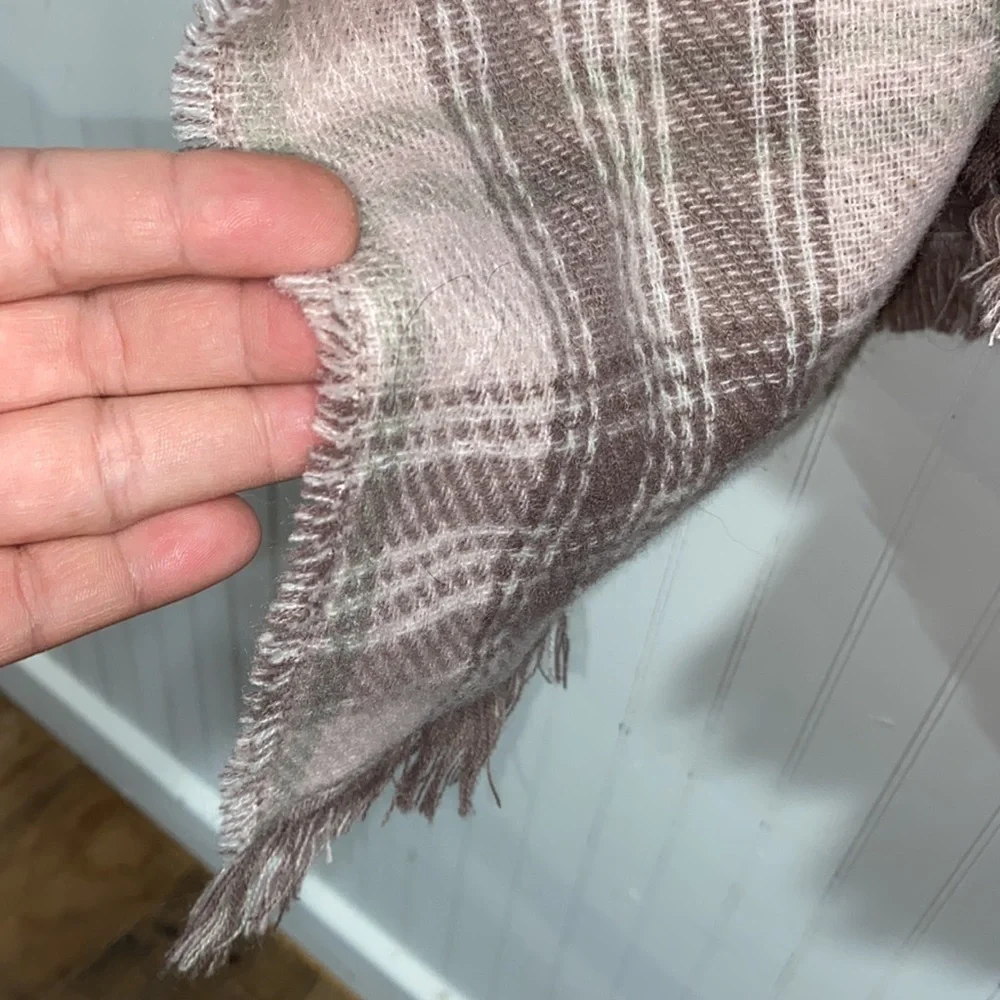 Plaid leopard scarf big‎ soft warm fringe NEW